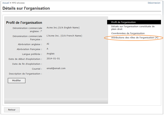 Cette image présente l’écran « Détails sur l’organisation », dans lequel l’hyperlien « Attributions des rôles de l’organisation » est encerclé en orange
